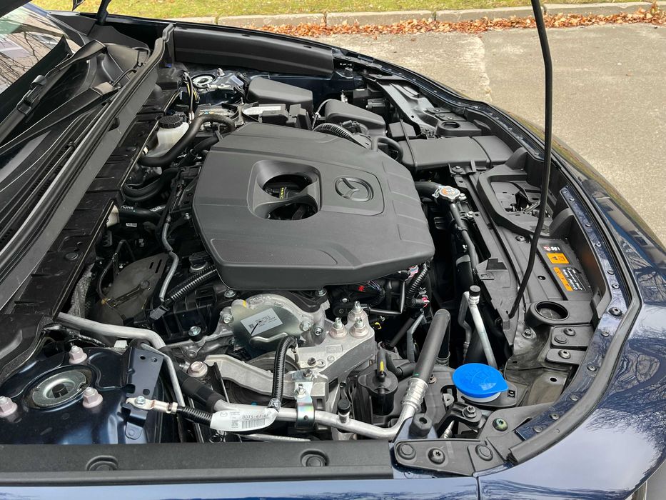 Продам 20
Mazda CX-30 2024