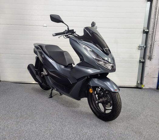 Honda PCX 125 rocznik 2022 mały przebieg 600km