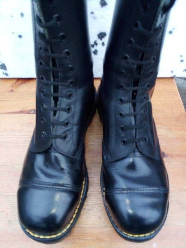 Martens made in england, rozmiar 5   blacha
