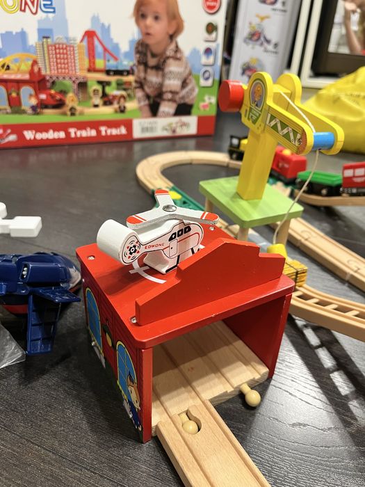 Дитяча іграшкова залізниця з дерева EdWone