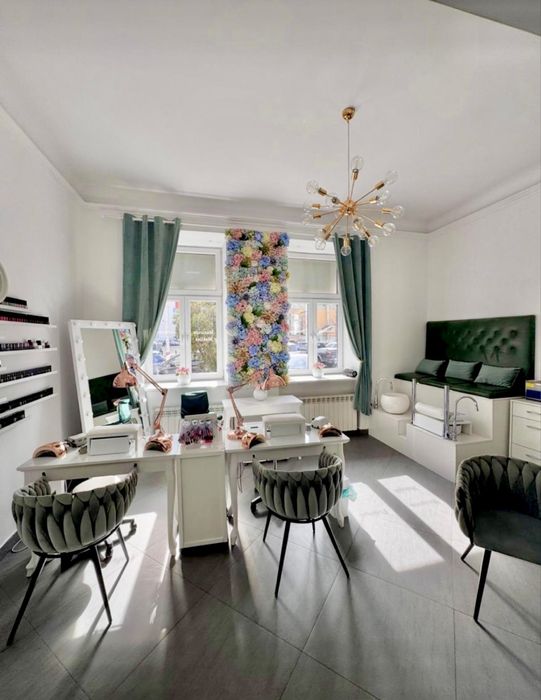 Odstąpię  salon kosmetyczny