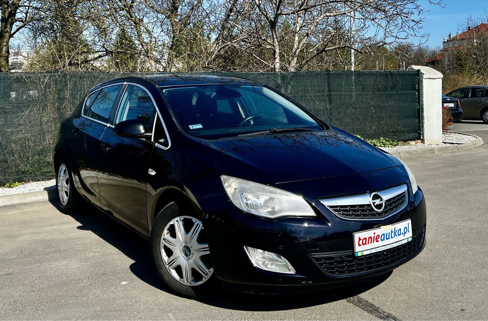 Opel Astra J 1.7 CDTI // 2012 // Skóry // Klima // Zadbana // Zamiana