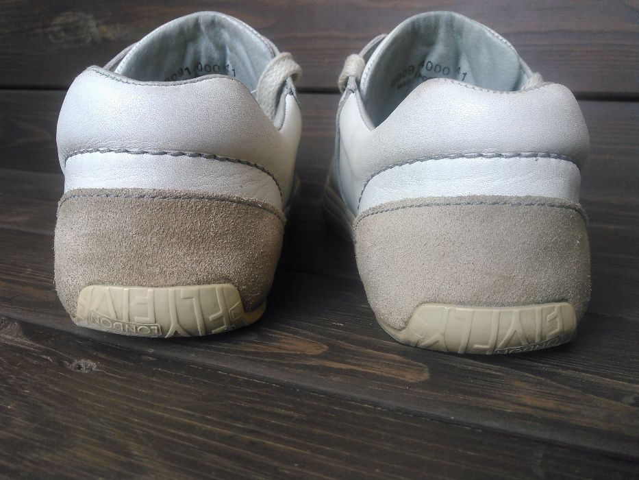 Мокасины кеды Fly London (41-26.5 см)