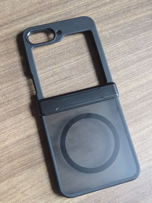 Etui Samsung Z Flip 6 z Magsafe