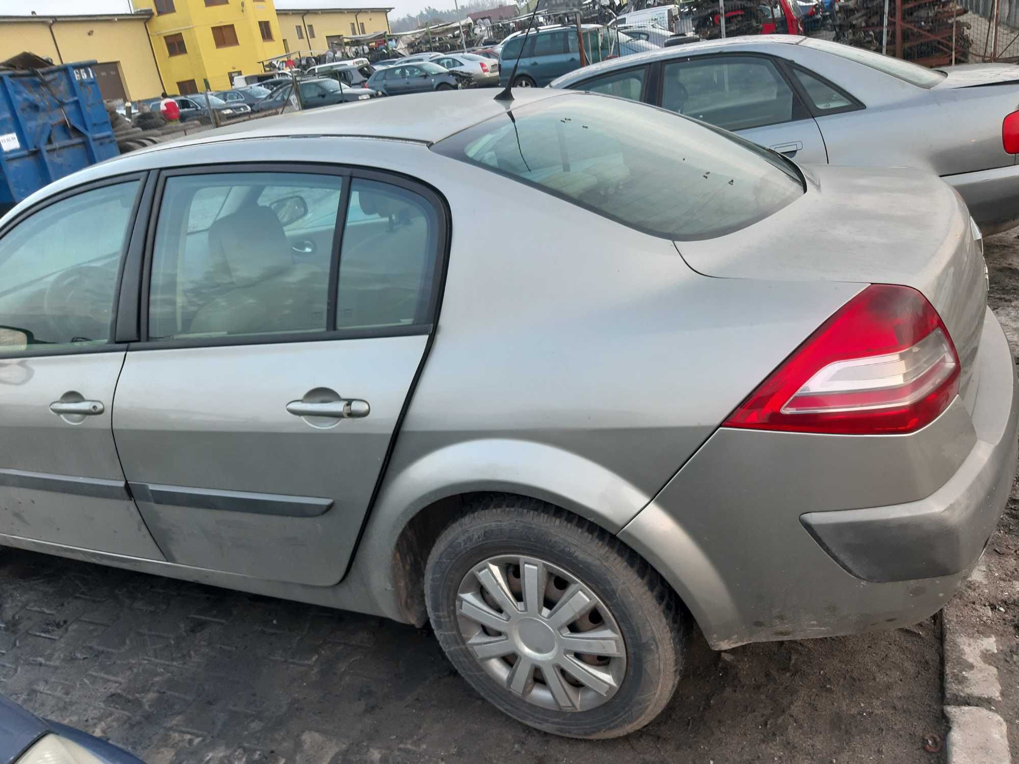 Zderzak TEC66 Renault Megane II FL drzwi lampa błotnik klapa maska