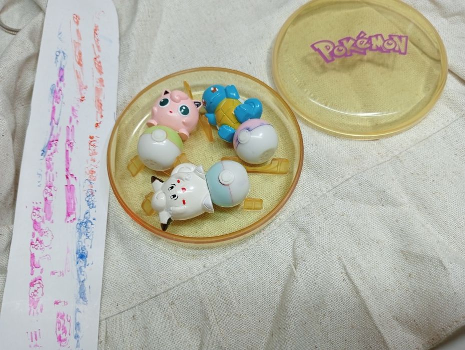 Вінтажні ролики Nintendo покемонів