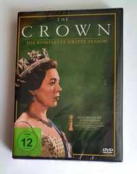 The Crown Sezon 3 na DVD / polskie napisy / folia / 4xDVD