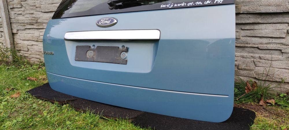Klapa pokrywa bagażnika Ford Focus mk2 II kombi kolor M8 błękitna kpl