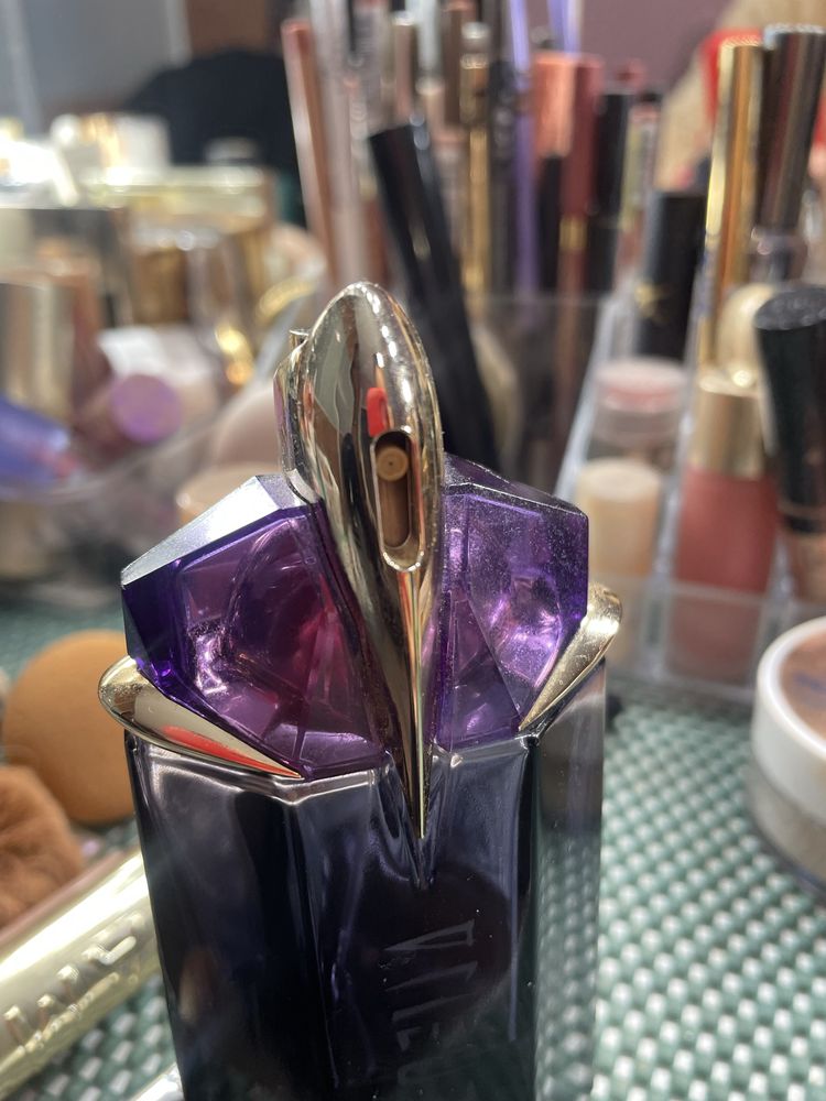 Mugler Alien Perfumy