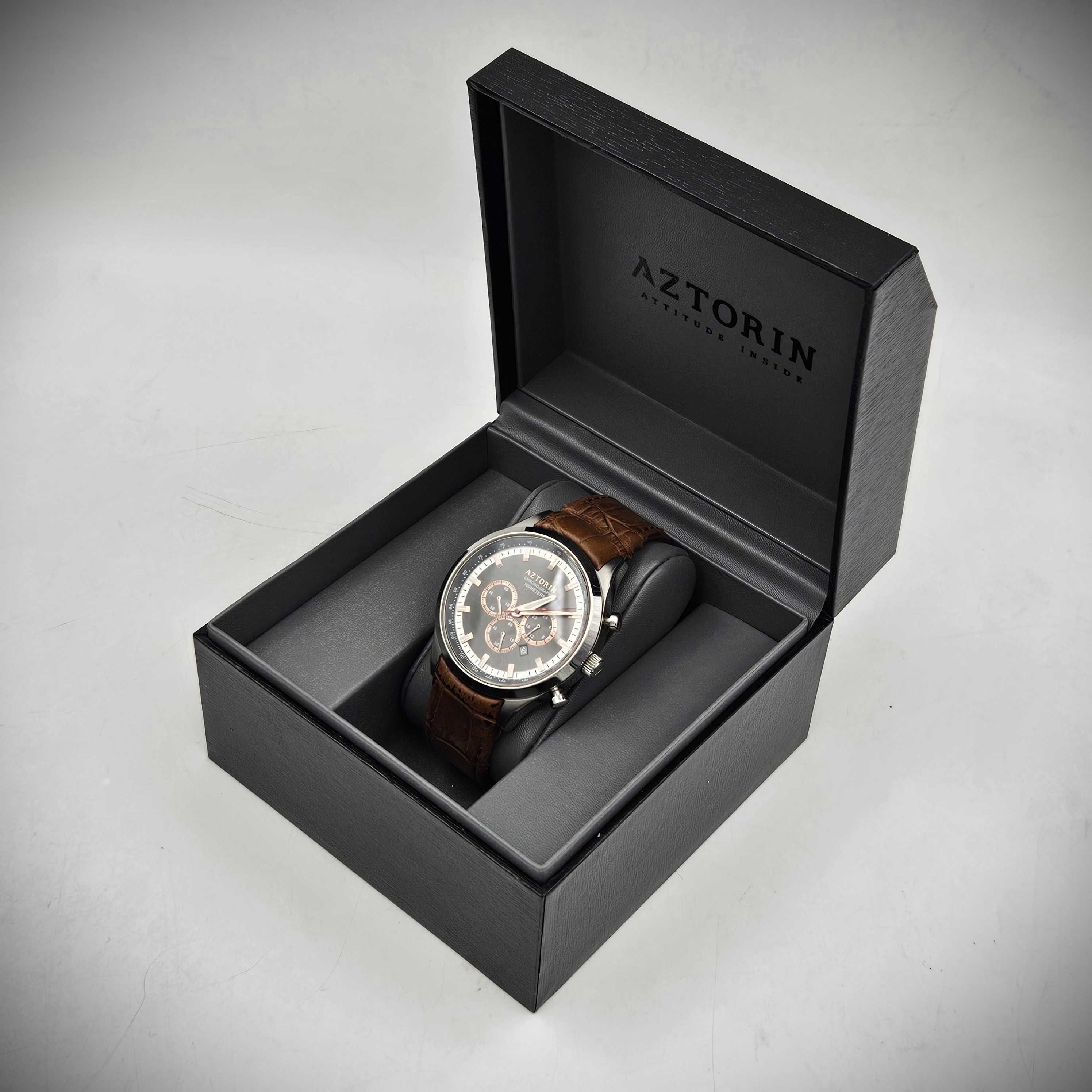 Zegarek AZTORIN Sport Chronograf A047.G199 Szafirowe Szkiełko