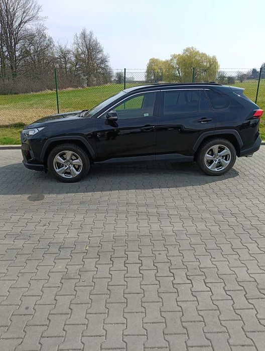 sprzedam sam.osob. marki Toyota RAV4
