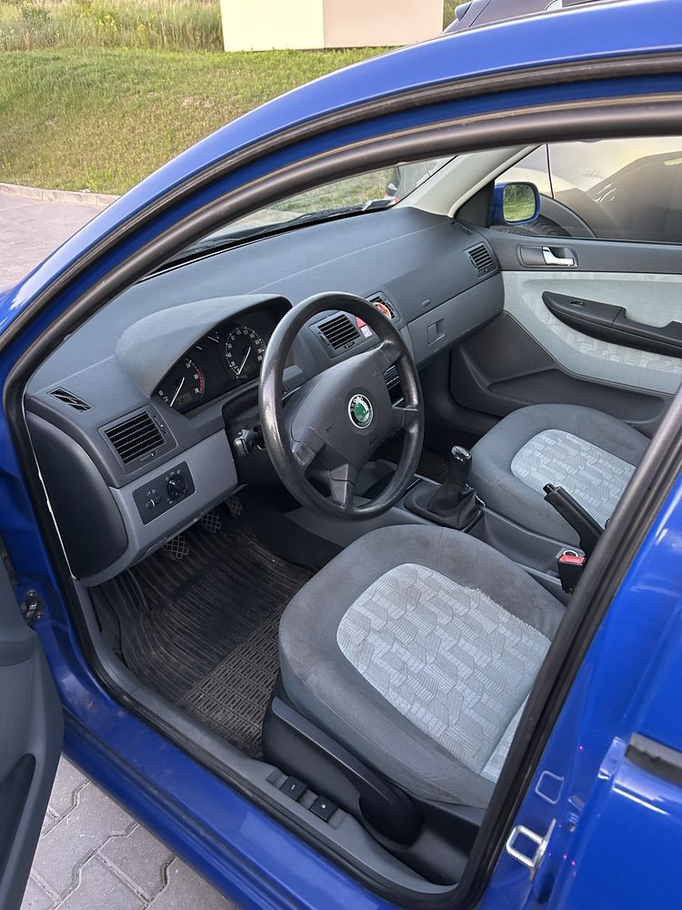 Skoda fabia 1.4 16v 75KM