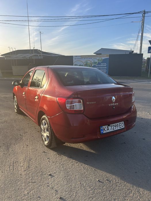 Renault Logan 2014 1.2 бензин кондиціонер