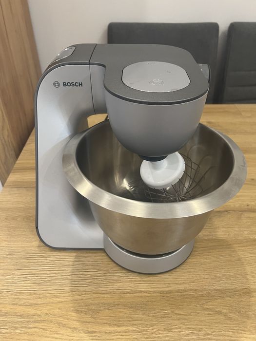 Robot planetarny Bosch Mum 58364 z maszynką do mielenia mięsa