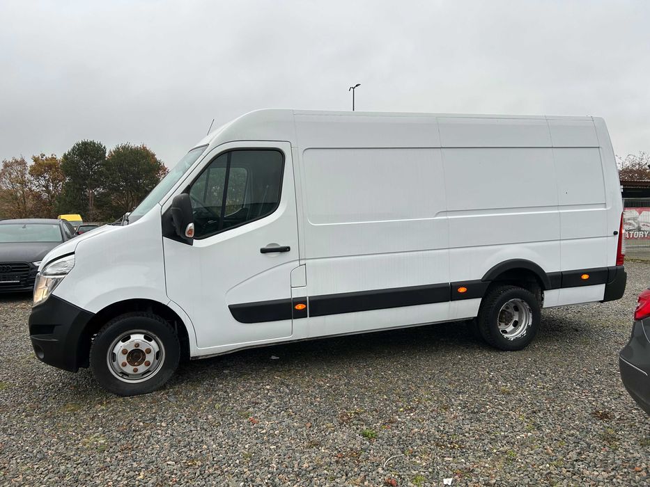 Wypożyczalnia wynajem busów