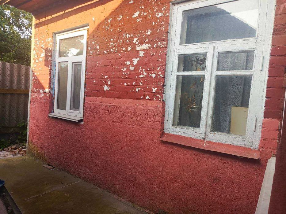 ТЕРМІНОВО недорога частина будинку в центрі