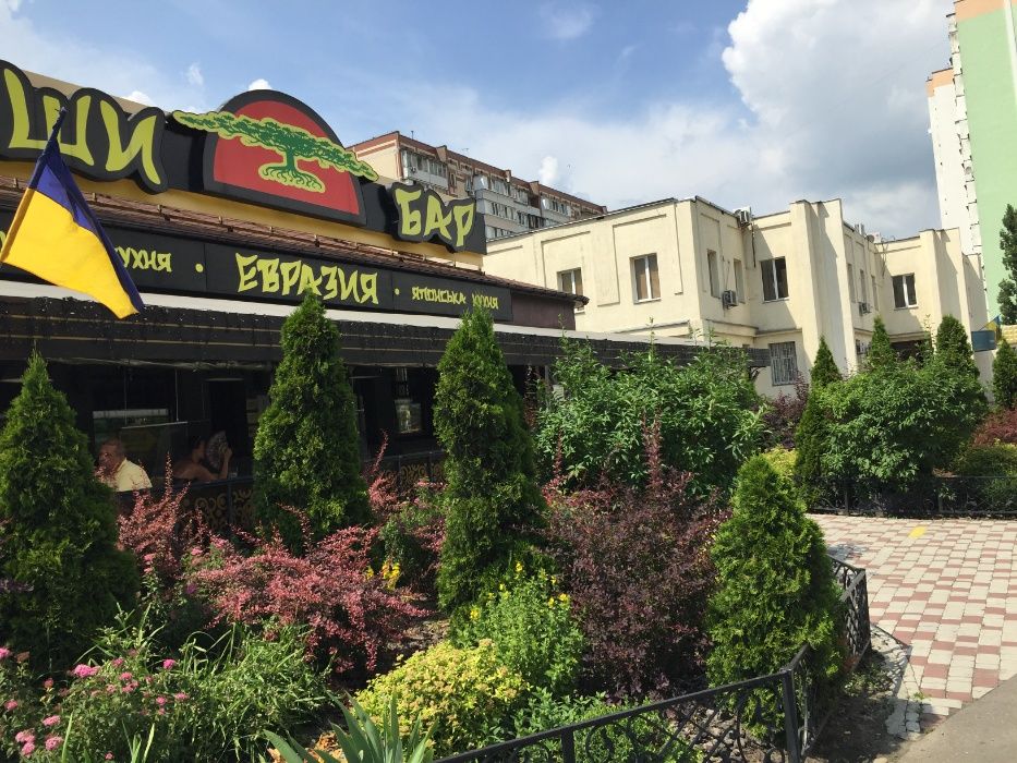 Здам на вул. Каштановій 2+1+1 і є біля метро Політехнічний інститут-11-555.biz.ua