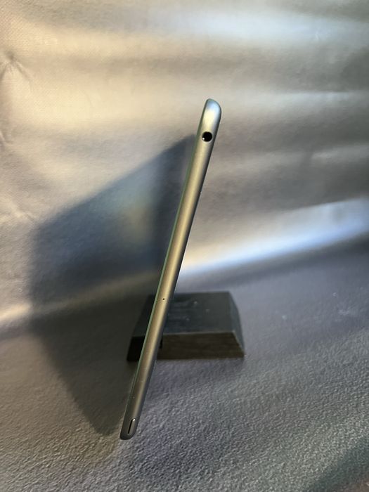 iPad 9Gen 2022 64GB Space Grey АКБ 92%