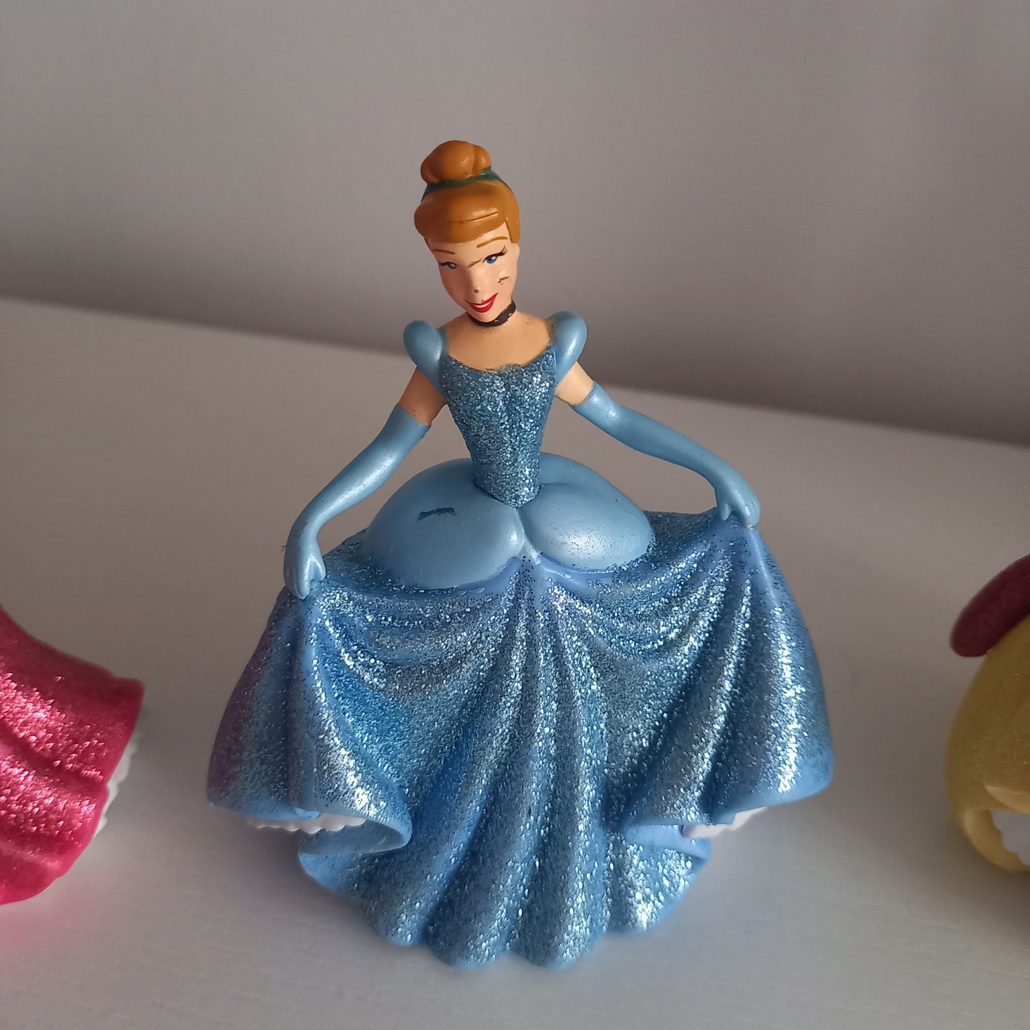 3 Figurka Disney Princess księżniczka Kopciuszek Aurora Bella Piękna