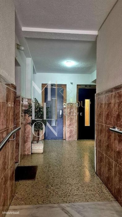 Apartamento T3 com excelente localização junto ao Hospital de Setúbal