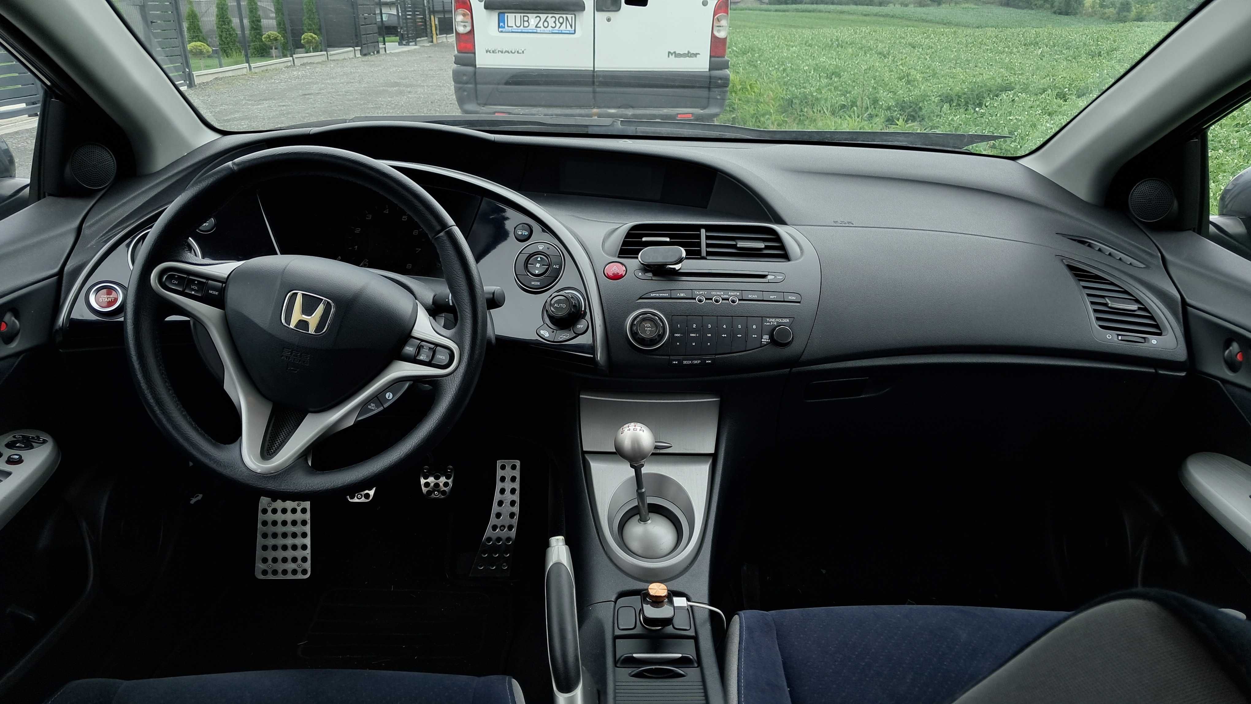 Honda CIVIC UFO 1.8 140 km