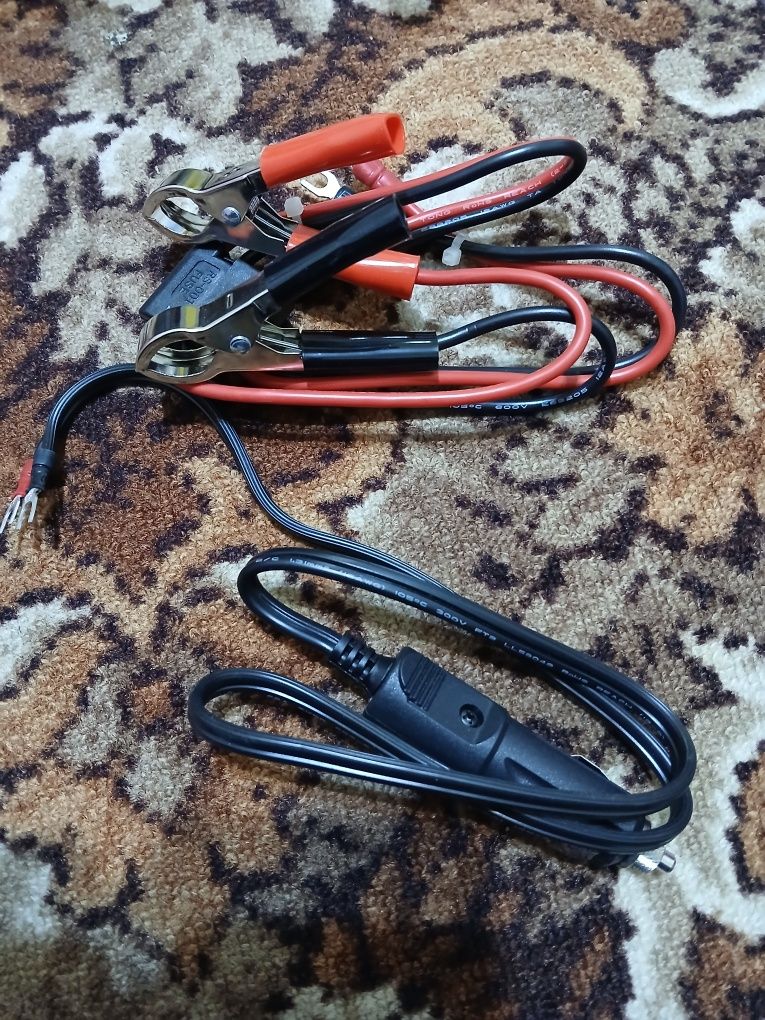 Преобразователь напряжения  12V-24V/ 220V 350w