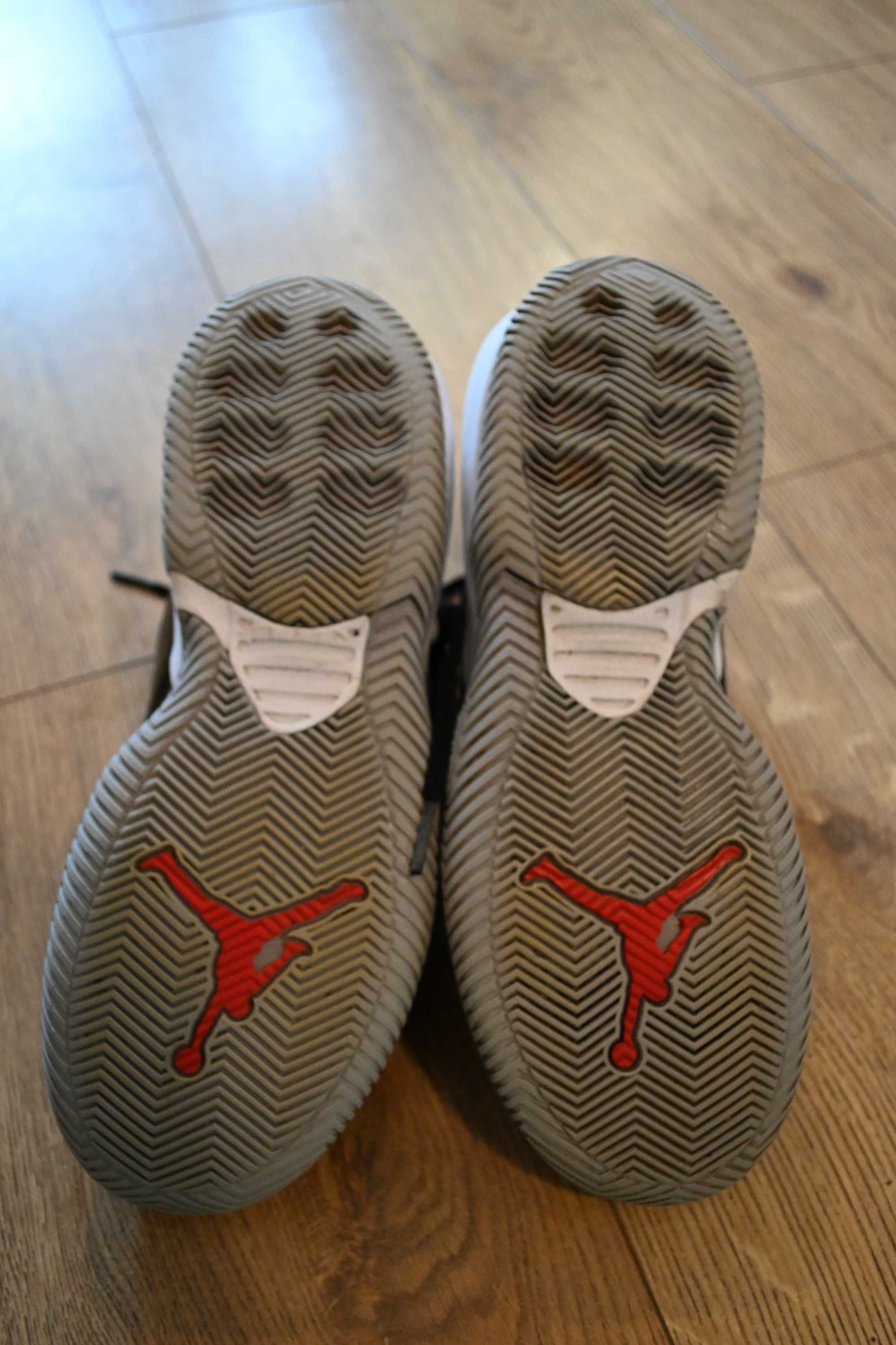 Buty Jordan STAY LOYAL rozm. 41