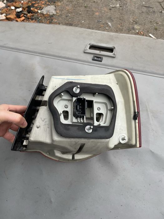 Стоп лівий Фольцваген Пасат Б6 Фонар Passat B6 седан