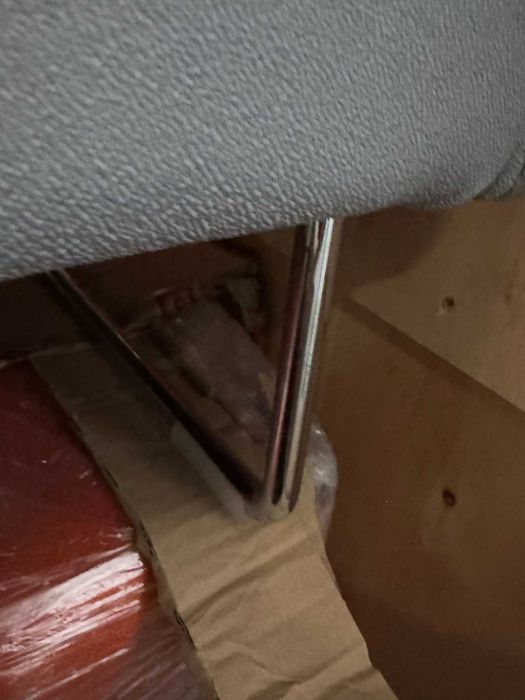 Budka telefoniczna sofa akustyczna QUADRA PHONEBOX producent BEJOT