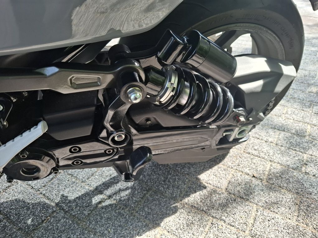 SYM 508 TL ROK 2023 nie Yamaha TMax
