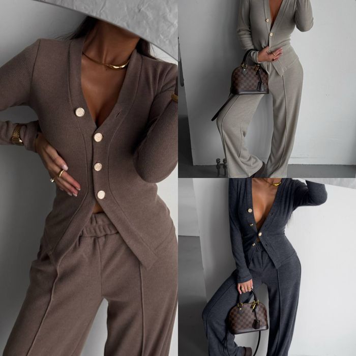 Костюм жіночий стильний двійка кофта на гудзиках і штани 42-48