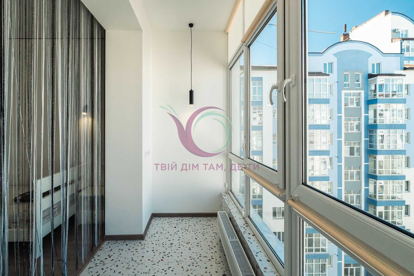 2-к. квартира 68 м2 з і/о та дизайнерським ремонтом за вул. Височана
