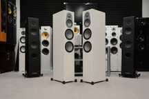 Kolumny Głośnikowe podłogowe stereo Monitor Audio Silver 300 białe