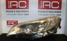 Farol Opel Astra J de 2015