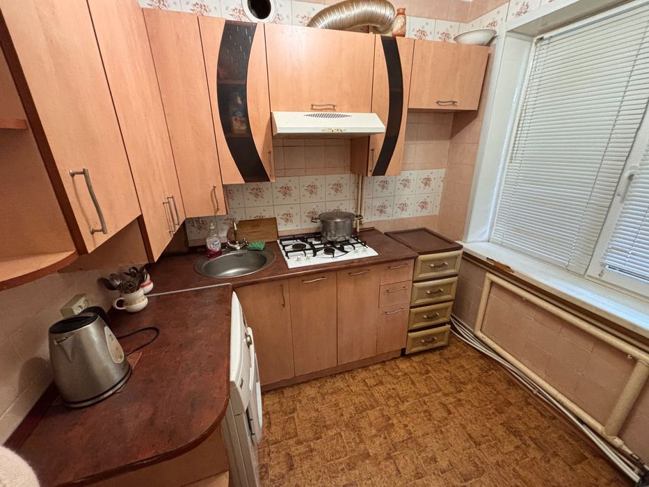 Продам 2-х кімнатну квартиру в м. Нікополь