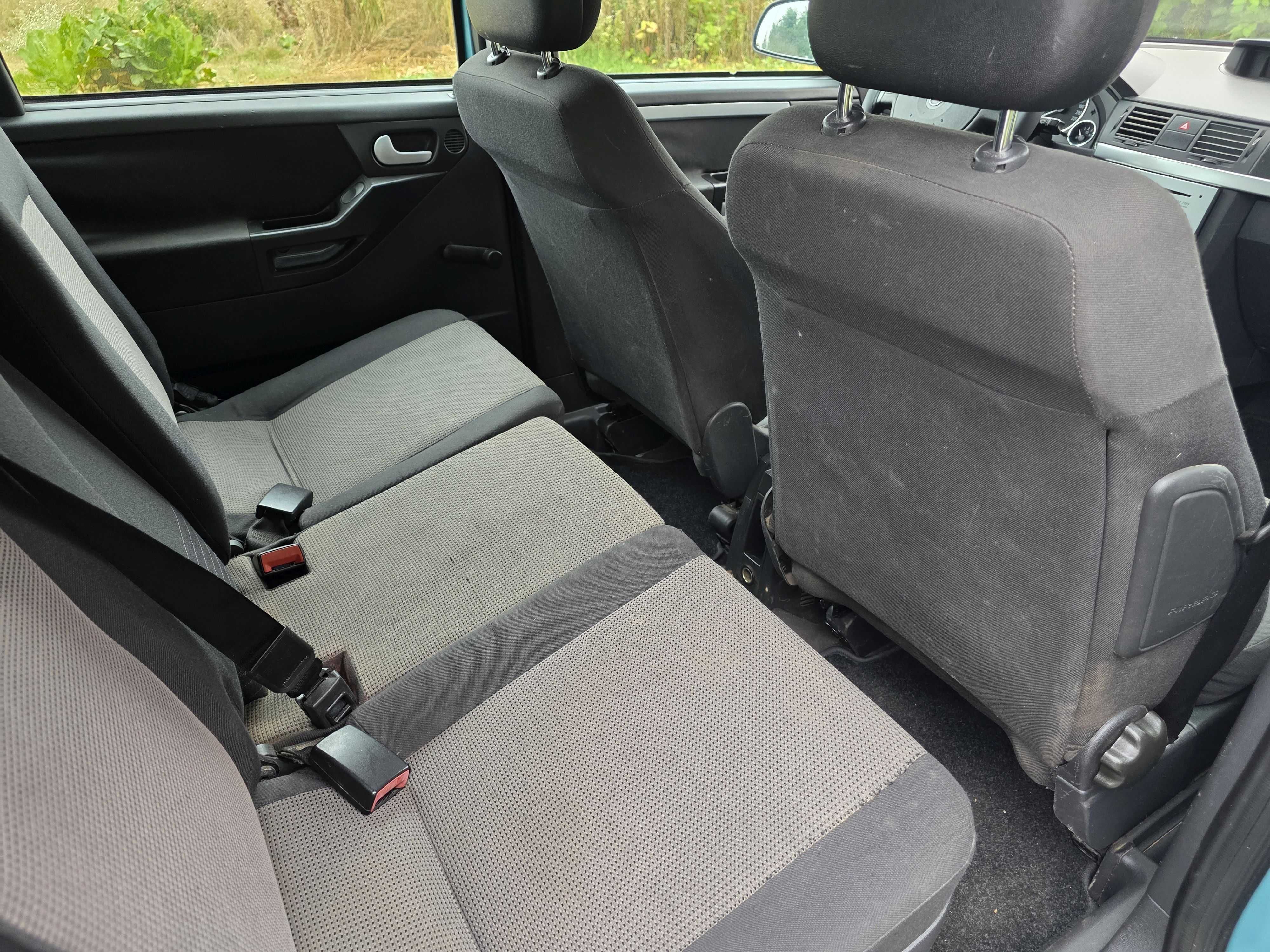 Opel Meriva 1,6 Benzyna 100KM 2004r, Hak, Klimatyzacja, Opłaty na Rok
