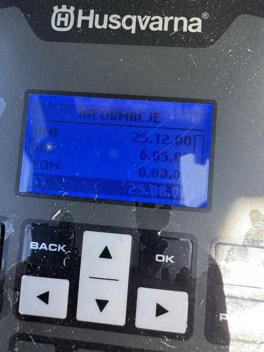 Husqvarna 310 z domkiem robot koszący. Prywanie po serwisie,