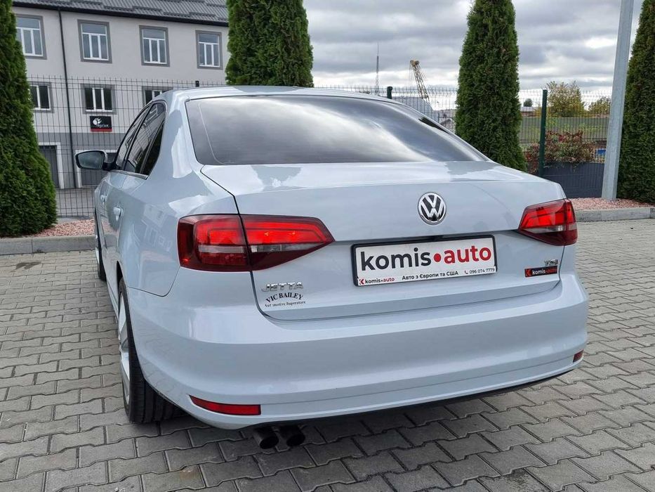 Продам  Volkswagen Jetta 2017. Можна в розстрочку, під викуп.