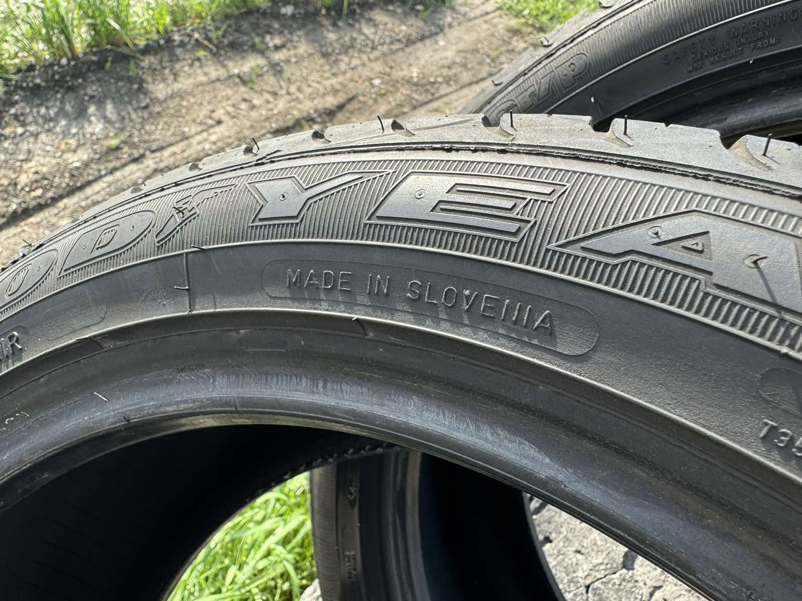 Літні шини Goodyear 215/50 R17