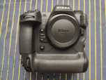 Nikon Z9 com duas baterias