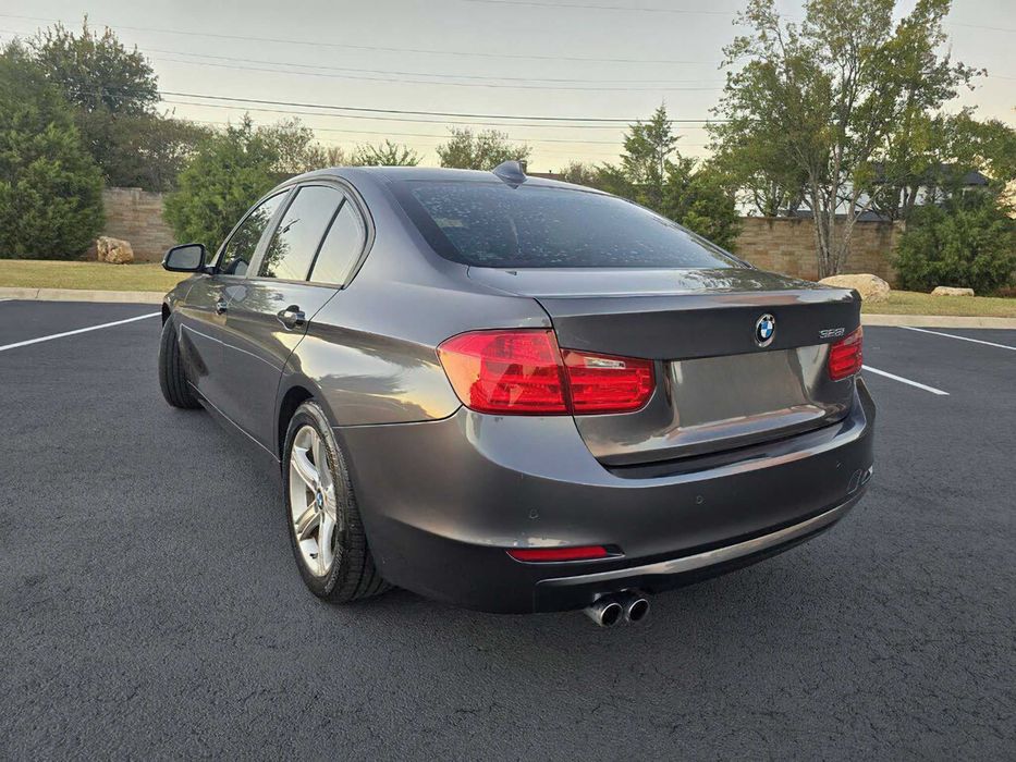 BMW 3 Series 328i      2015