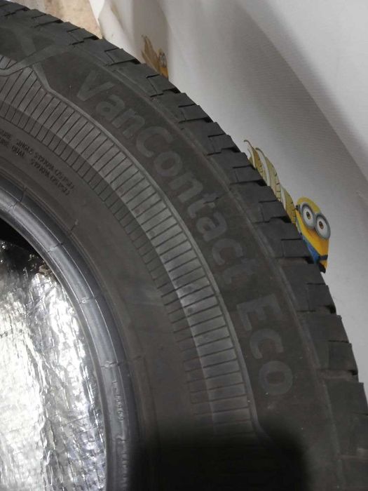 *Шини Continental 215/70R15С. 2шт. Літо 2020р. (587)