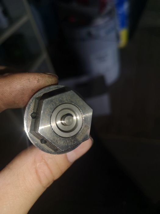 Zawór nastawnika faz rozrządu, wariator 2.0 tdi, 03L906455