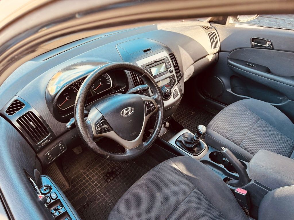 AUTO SKUP Toruń Hyundai i30 aut  • 2010 • 1.6 Stan bdb Zarejestrowany