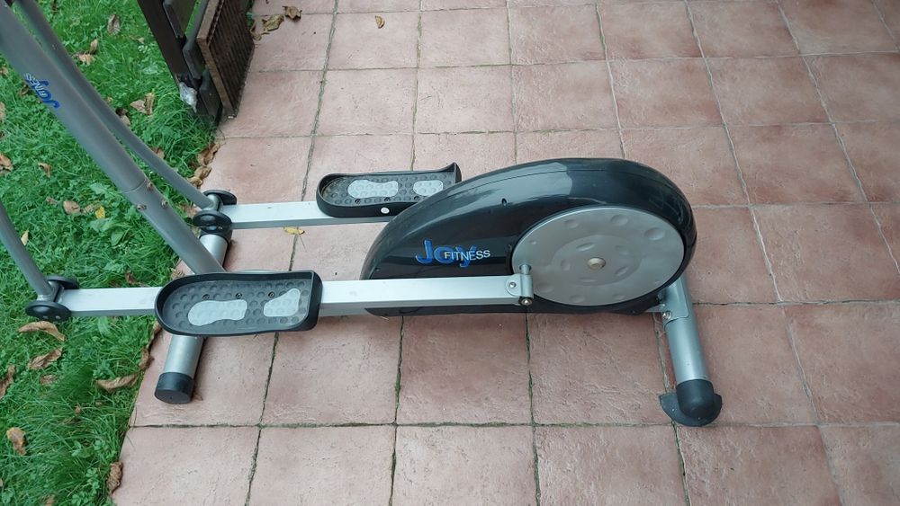 Orbitrek firmy "Joy" - zaraz idzie na złom.