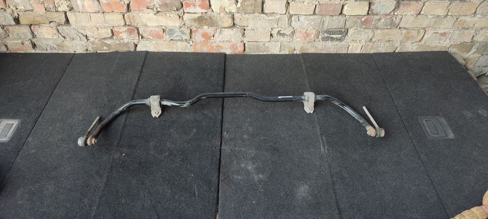 Стабілізатор передній Гольф 5 стабилизатор переданий Шкода Октавіа А5