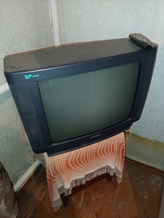 Телевізор на запчастини