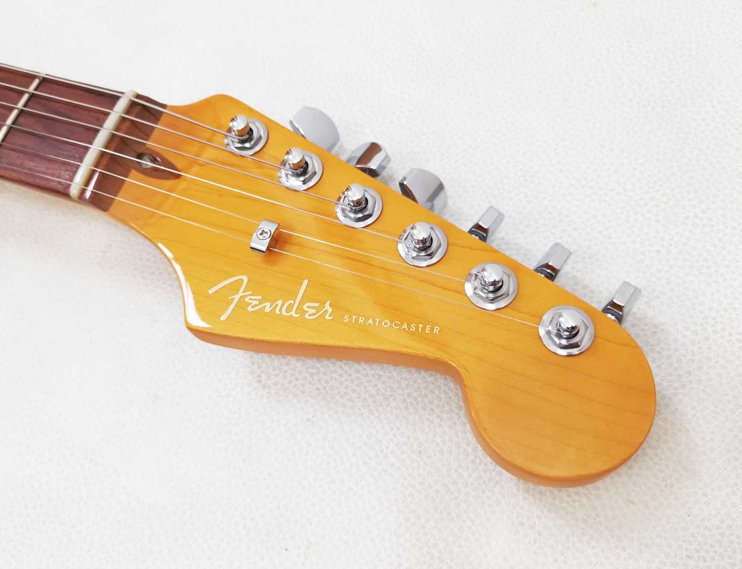 Fender American Ultra Stratocaster - Made in USA 2021