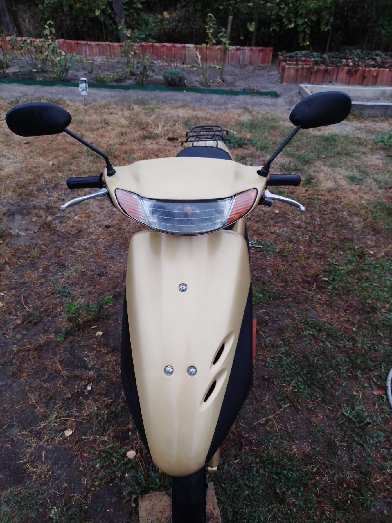 Мопед HONDA DIO 34 продам