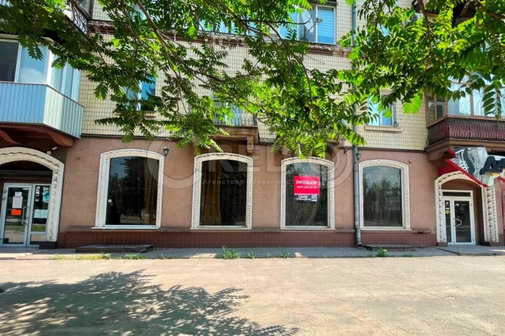 Продаж магазину, пр. Металургів.